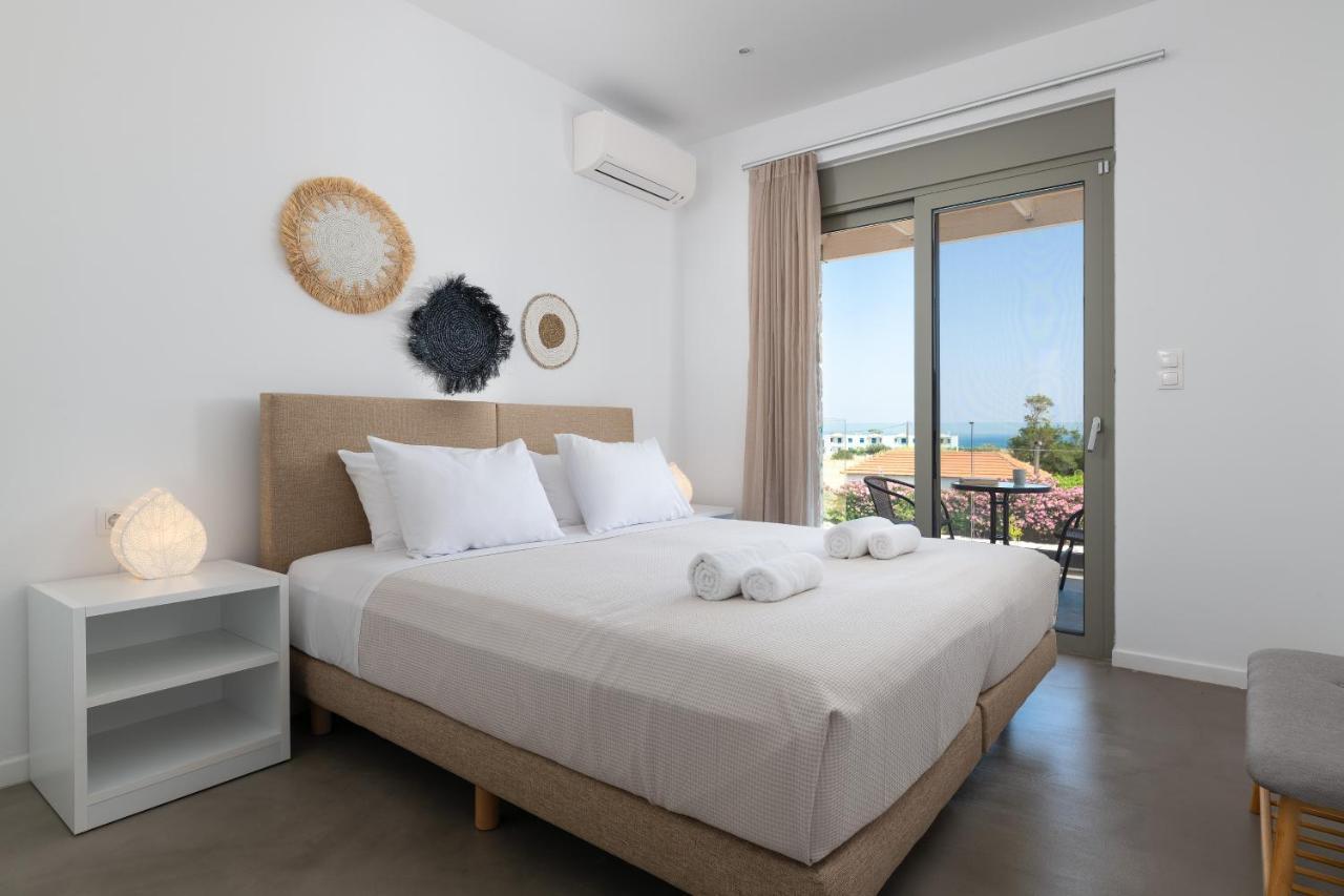 Gennadi Harmony Suites - 200 M From The Sea 外观 照片