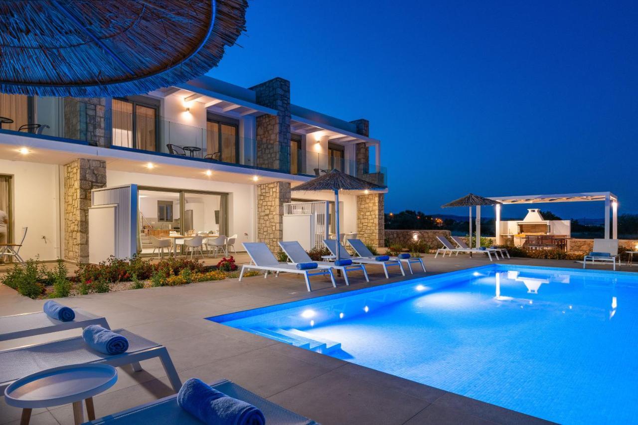 Gennadi Harmony Suites - 200 M From The Sea 外观 照片