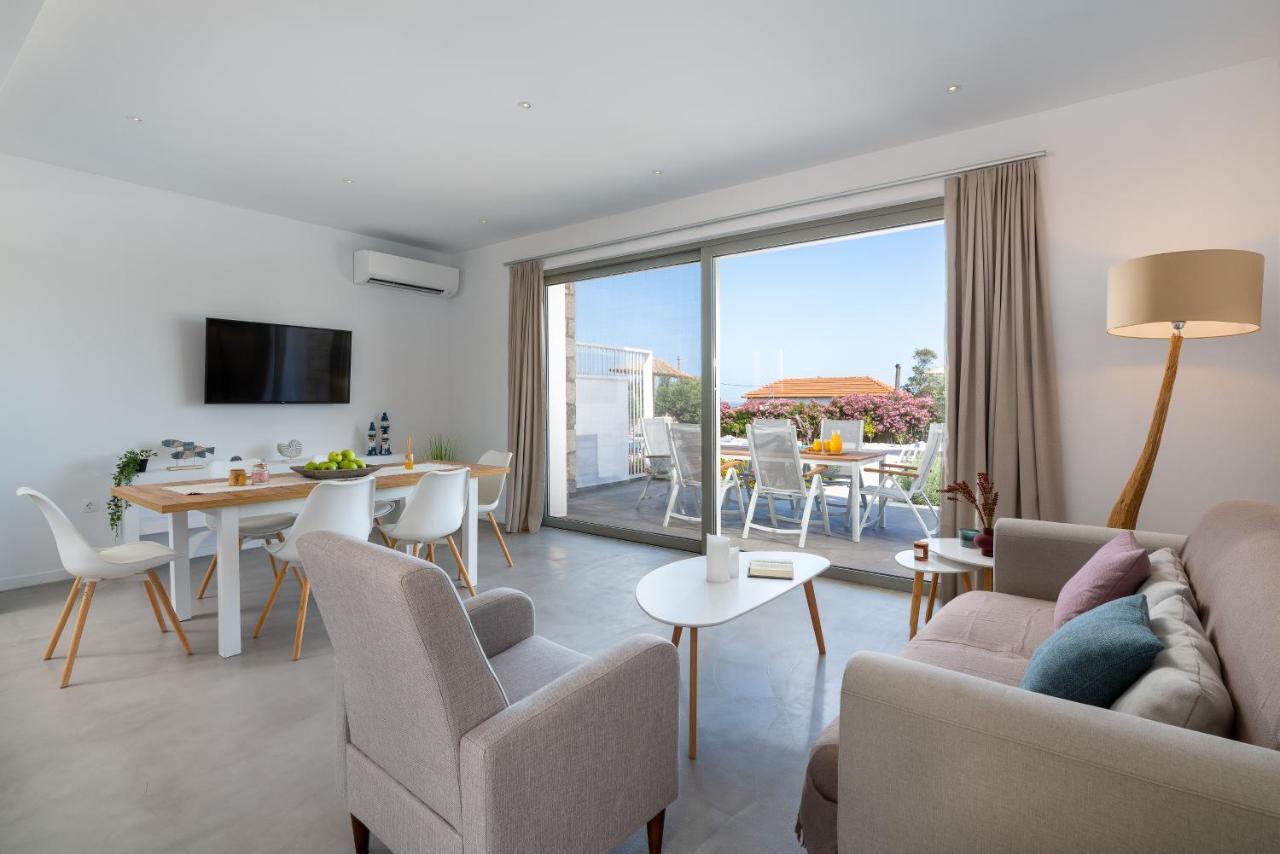 Gennadi Harmony Suites - 200 M From The Sea 外观 照片